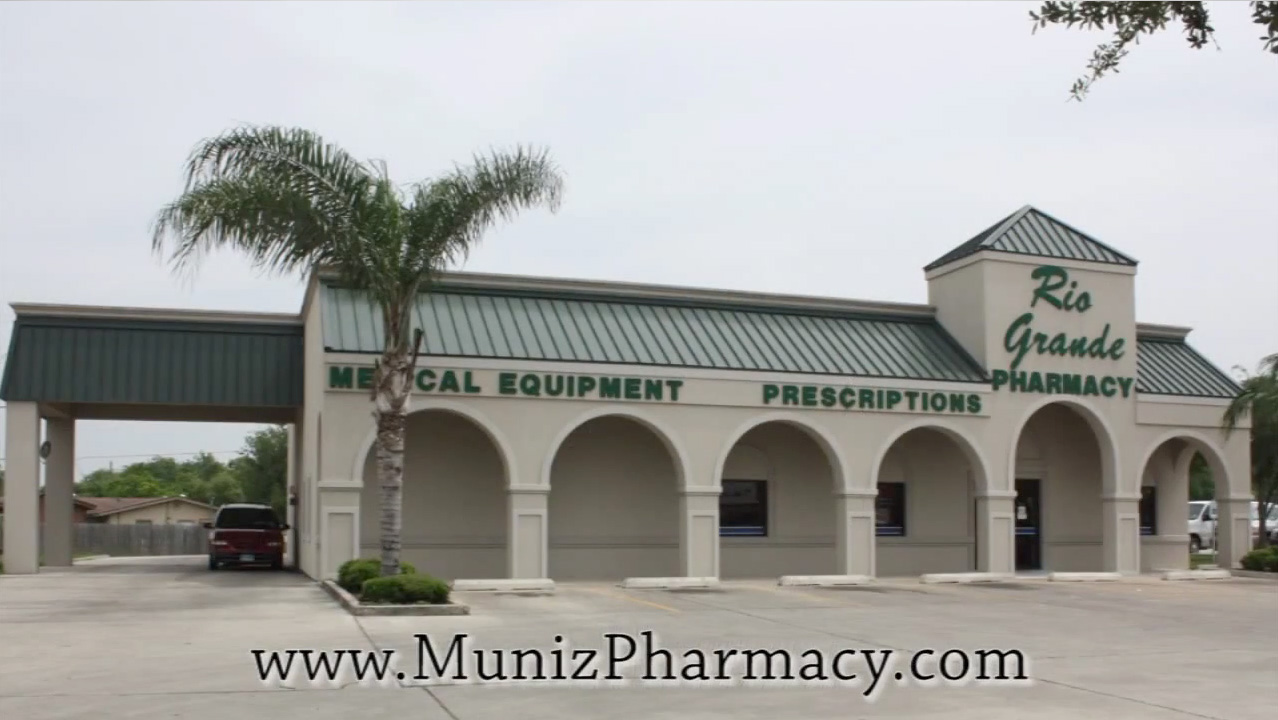 Muniz-Rio-Grande-Pharmacy-Exterior