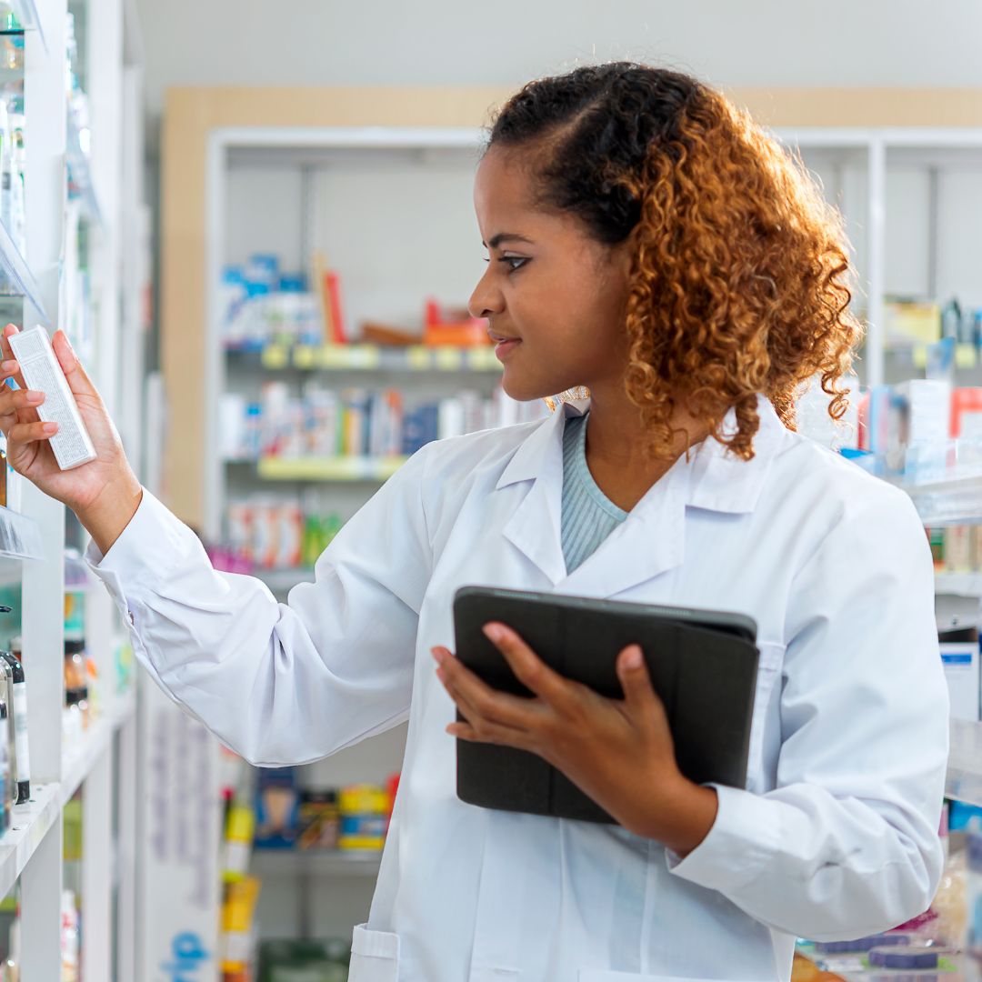 pharmacist doing inventory